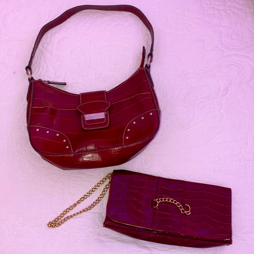 Red vintage purse set